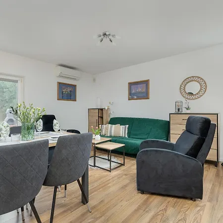 Beautiful House With A Garden For 6 People In Budzistowo By Renters * كولوبرزيغ